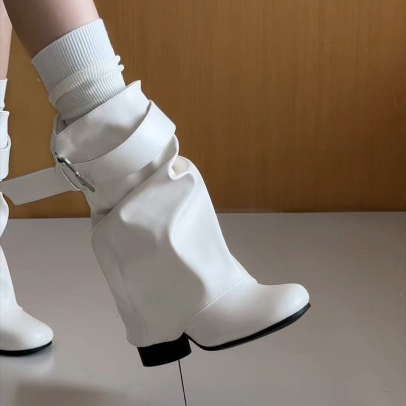 新作レディーススラウチミッドカーフレザーブーツ、メタルバック - Leather Classic Strap のレビューと価格